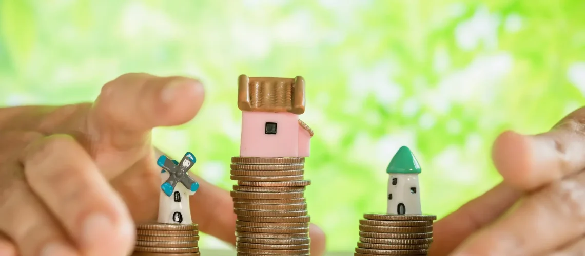 hand-pampered-coins-small-house-model hand-pampered-coins-small-house-model